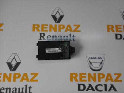 DACİA DUSTER ARAÇ İÇİ MERKEZİ KONTROL ÜNİTESİ 8201279201