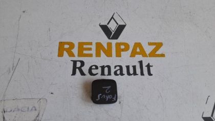 FORD FOCUS SEDAN ARKA TAMPON ÇEKİ KAPAĞI FÜME 5M51-F17K922 