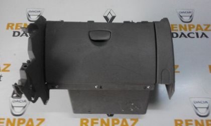 RENAULT TRAFİC TORPİDO ÇEKMECESİ