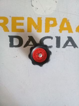 RENAULT 12 TOROS MOTOR YAĞ KAPAĞI 7700644083
