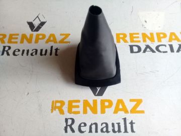 FLUENCE/MEGANE 3 VİTES KOL KÖRÜĞÜ SİYAH PARLAK SİYAH ÇERÇEVELİ 969357290R-969358108R