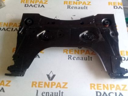 RENAULT MEGANE 2 MOTOR BEŞİĞİ 8200742904-8200197450-8200244012-8200384557-8200260988