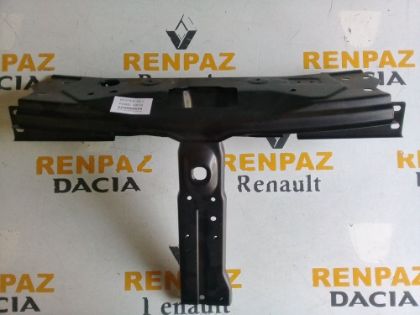 DUSTER 2018> ÖN PANEL (ORTA) 625040951R-625048757R-625043422R