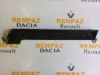 RENAULT 9/11 SOL ÖN KAPI PANO ÜST PLASTİĞİ 7700704844 - 7700695372 - 7702257670