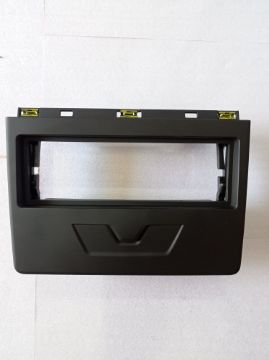 CLİO 5 RADYO TEYP ÇERÇEVESİ 682605786R