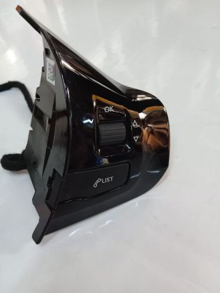 PEUGEOT 208 DİREKSİYON DÜĞMESİ TAKIM PARLAK SİYAH 98084115ZD resmi