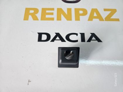 DACİA DUSTER ARKA KAMERA YUVASI 284442034R