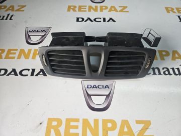 RENAULT MEGANE 3 ORTA HAVALANDIRMA IZGARASI 682600016R