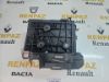 MEGANE 4 / TALİSMAN AKÜ ALT TABLASI 244280249R - 244280018R