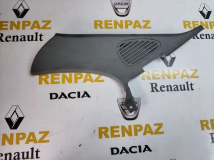 MEGANE 1 SAĞ ARKA YAN KAPLAMA 7700429934