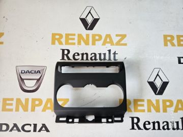 CLİO 5 KLİMA KONTROL İÇ PANEL ÇERÇEVESİ 682609677R