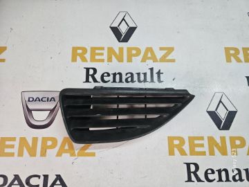 MEGANE 1 PANJUR IZGARASI SOL SİYAH 7700427580