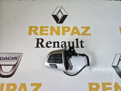 TOYOTA COROLLA DİREKSİYON RADYO KUMANDA DÜĞMESİ 84247-02070 / 8424702070